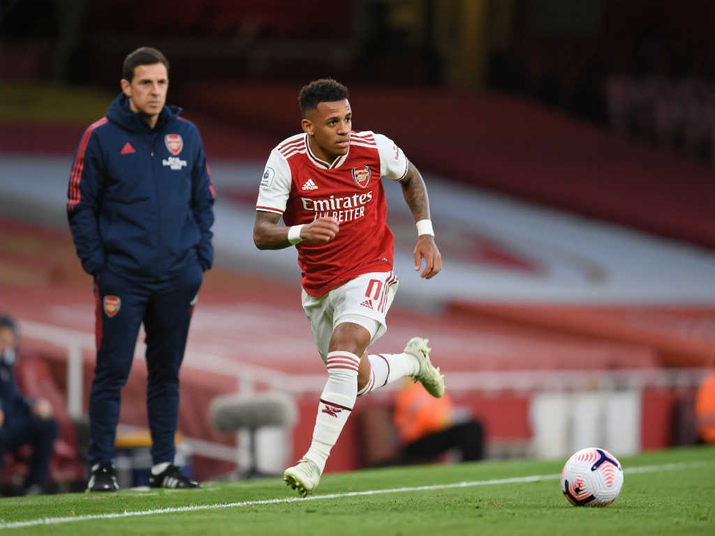 阿尔特塔：红牌频现与伤病潮致英超冠军旁落，遗憾未多用热苏斯